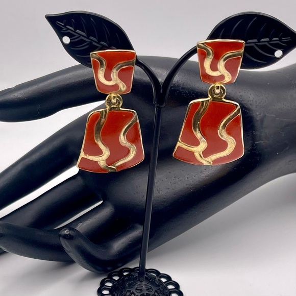 Vintage Bold Burnt Orange and Gold Geometric Dangle Pierced Earrings - Picture 2 of 10